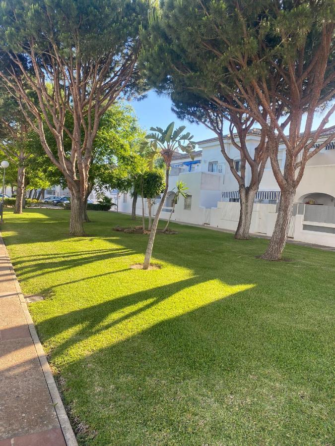 Apartamento La Almadraba Chiclana de la Frontera Extérieur photo